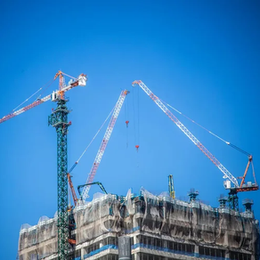 O Vigor do Imobiliário: Por que o Setor Ignora o Pessimismo?