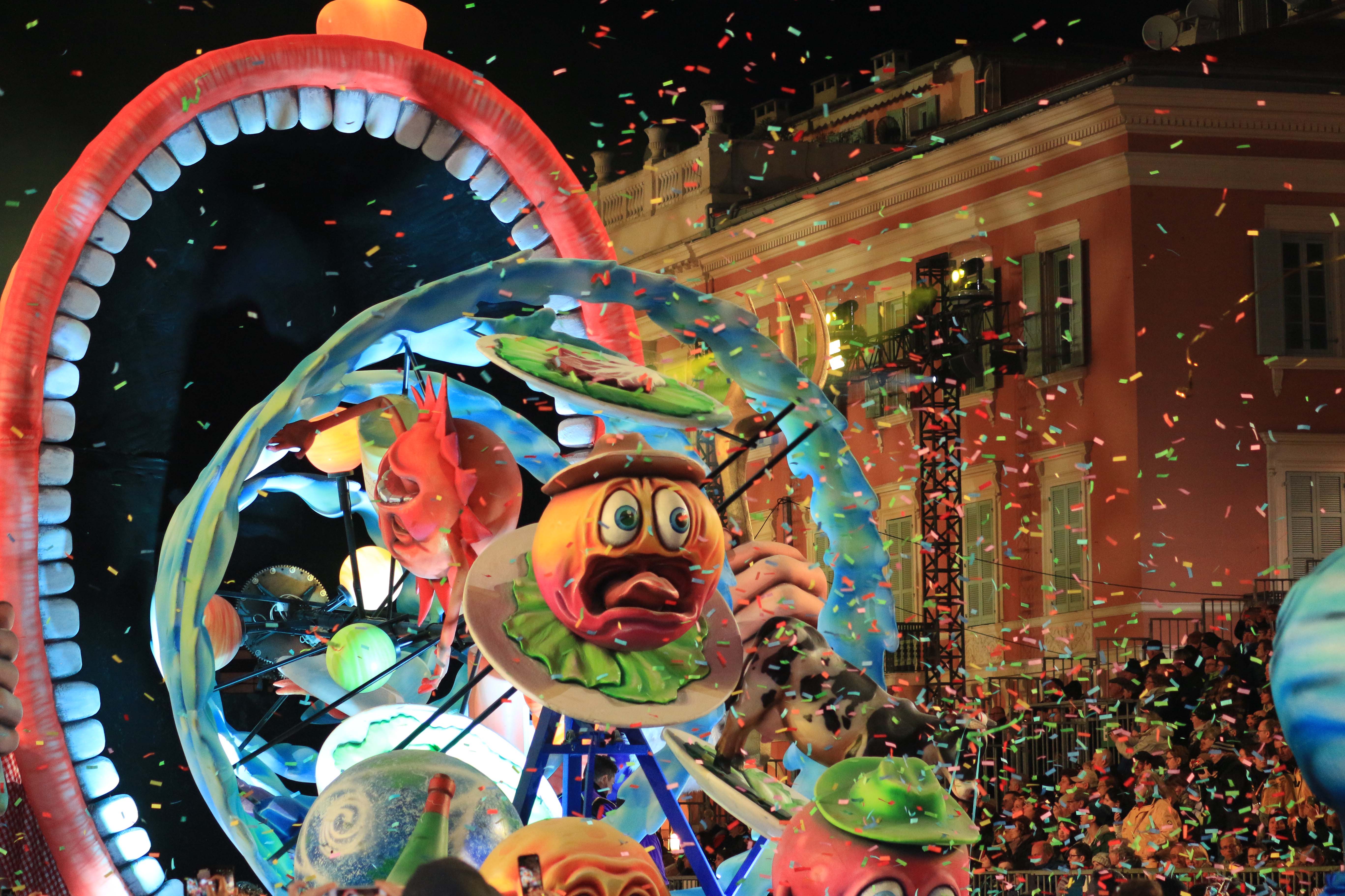 CORSO CARNAVALESQUE ILLUMINÉE - NICE
