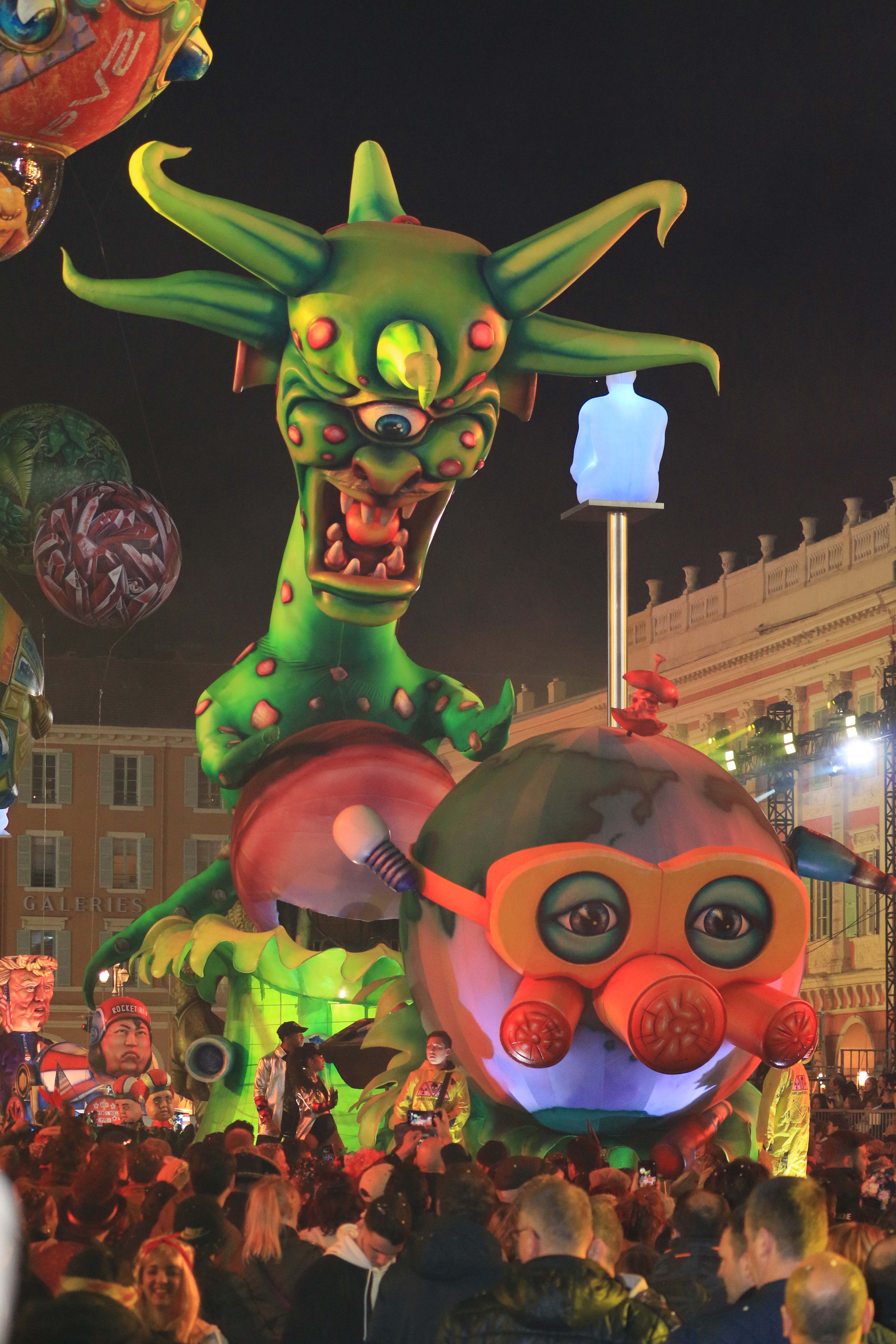 CORSO CARNAVALESQUE ILLUMINÉE - NICE