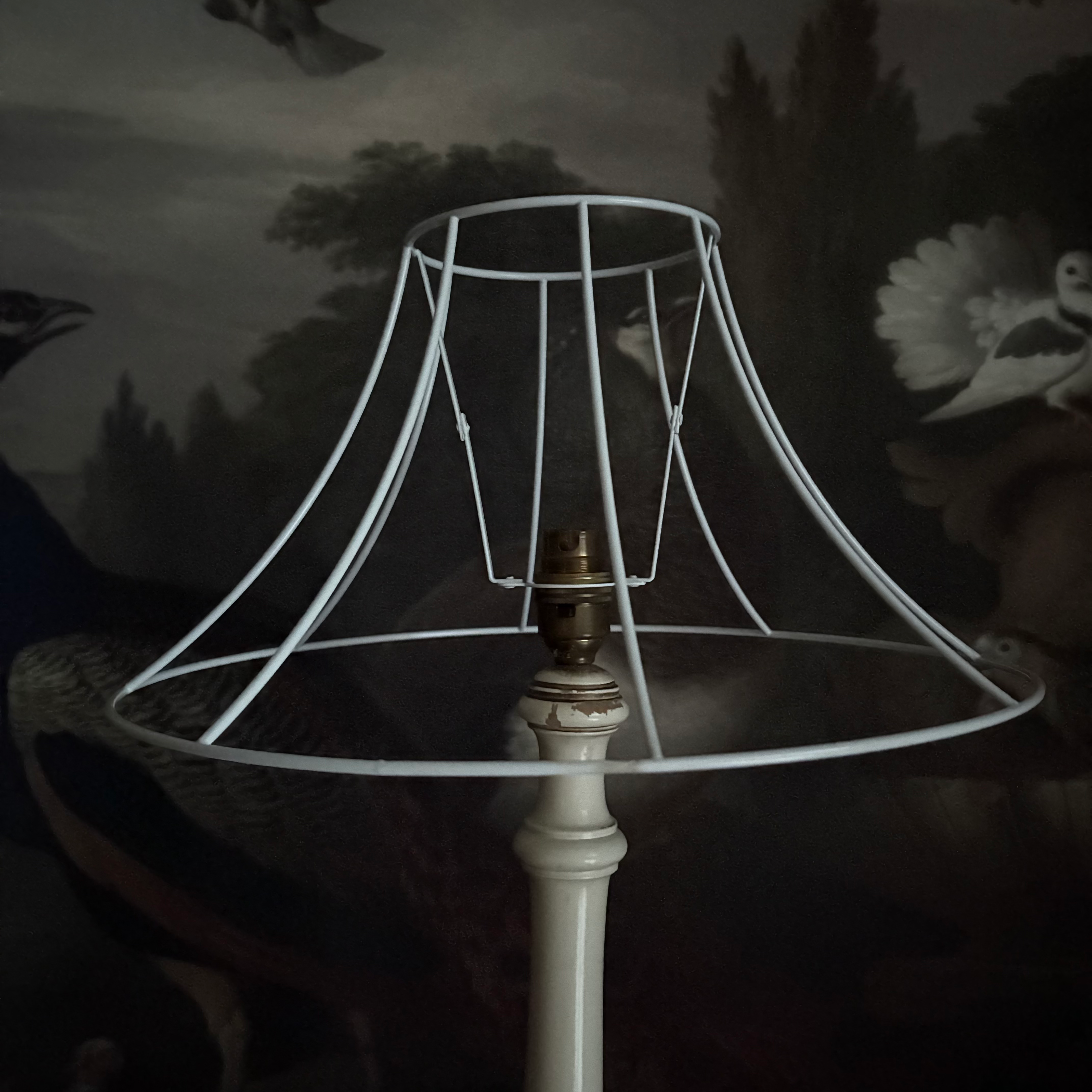 14” bowed empire table lamp lampshade frame (f33)