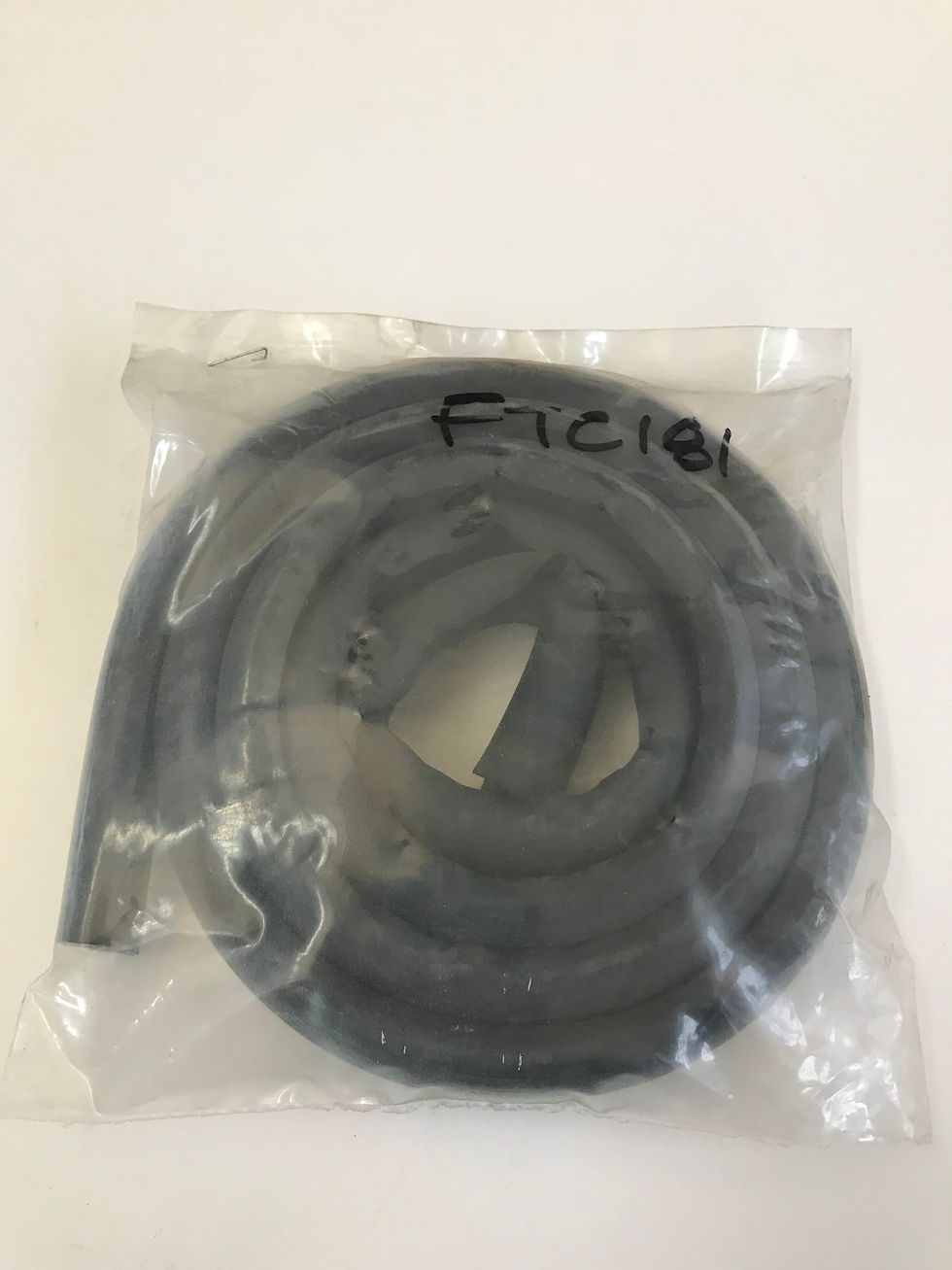 Windshield To Cowl Rubber Seal - Late Bugeye
