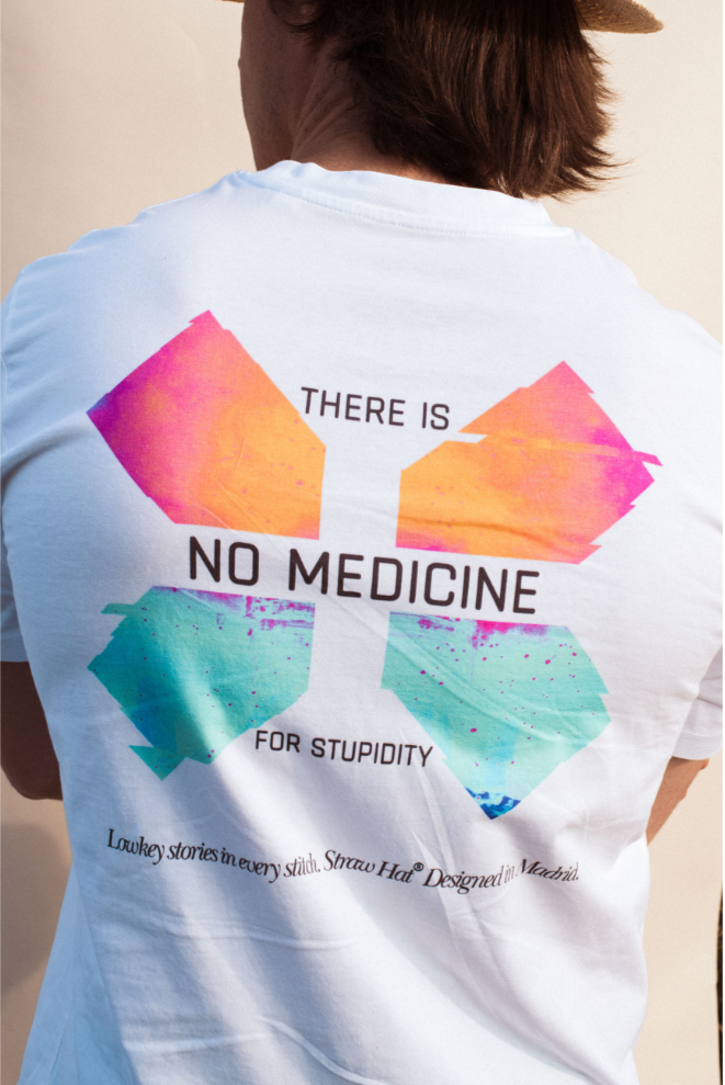 Camiseta Medicine For You One Piece Chopper — Straw Hat Brand