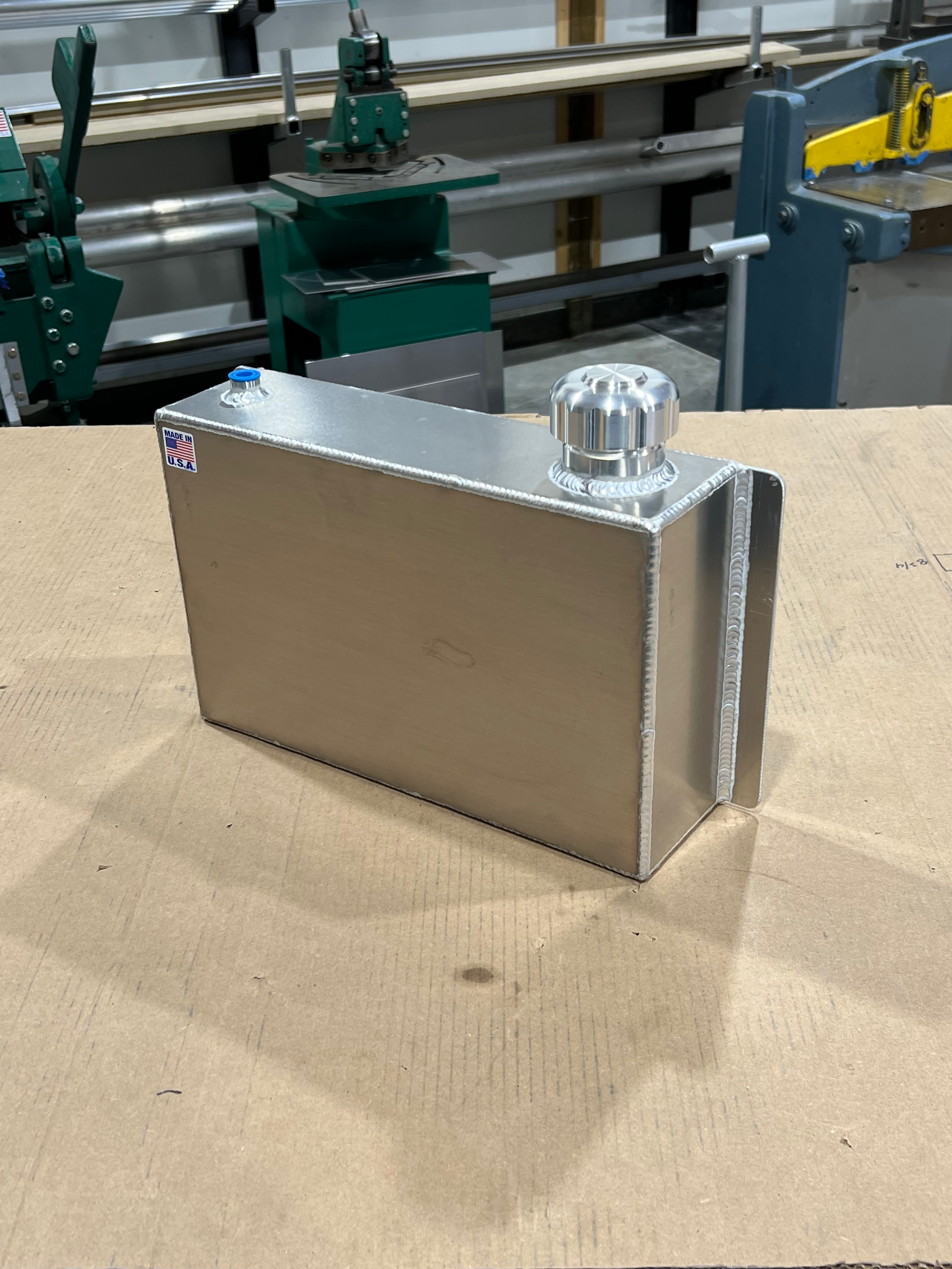 2 Gallon 14x4x9 Aluminum Tank