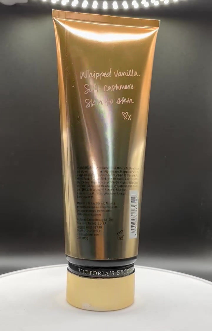 Miniature : Victoria's Secret - Crème Corps Bare Vanilla - 236ml