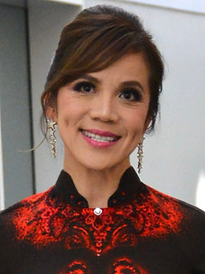 cindy headshot_edited_edited.jpg