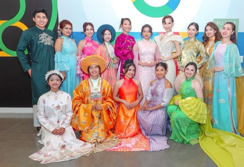 Trần Thiên Khánh’s ‘Thời Xưa Tới Thời Nay’ took us from royal roots to high fashion.