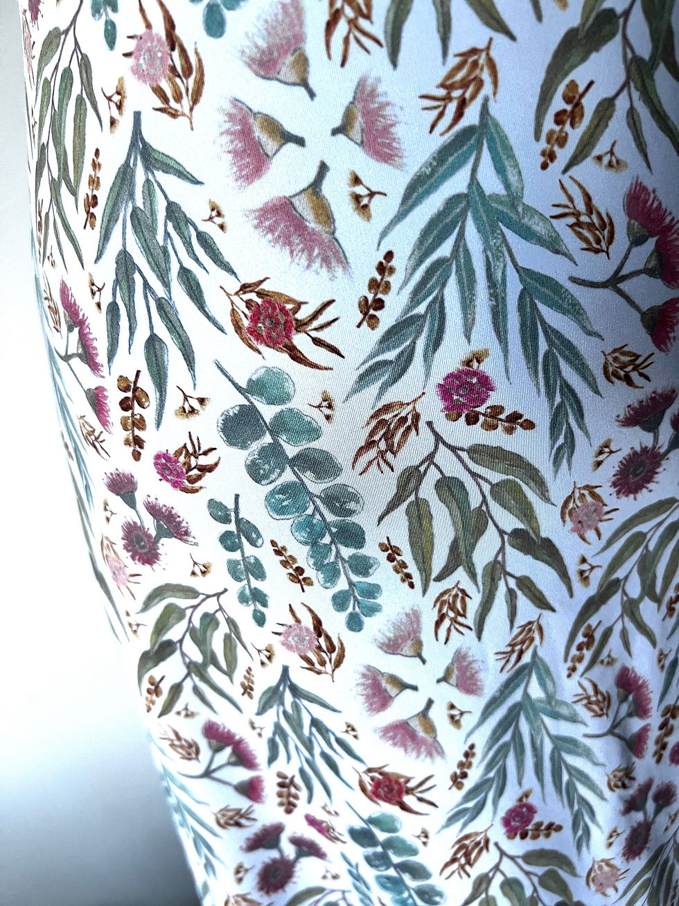 Thumbnail: Womens Midi Skirt Gum Blossom White