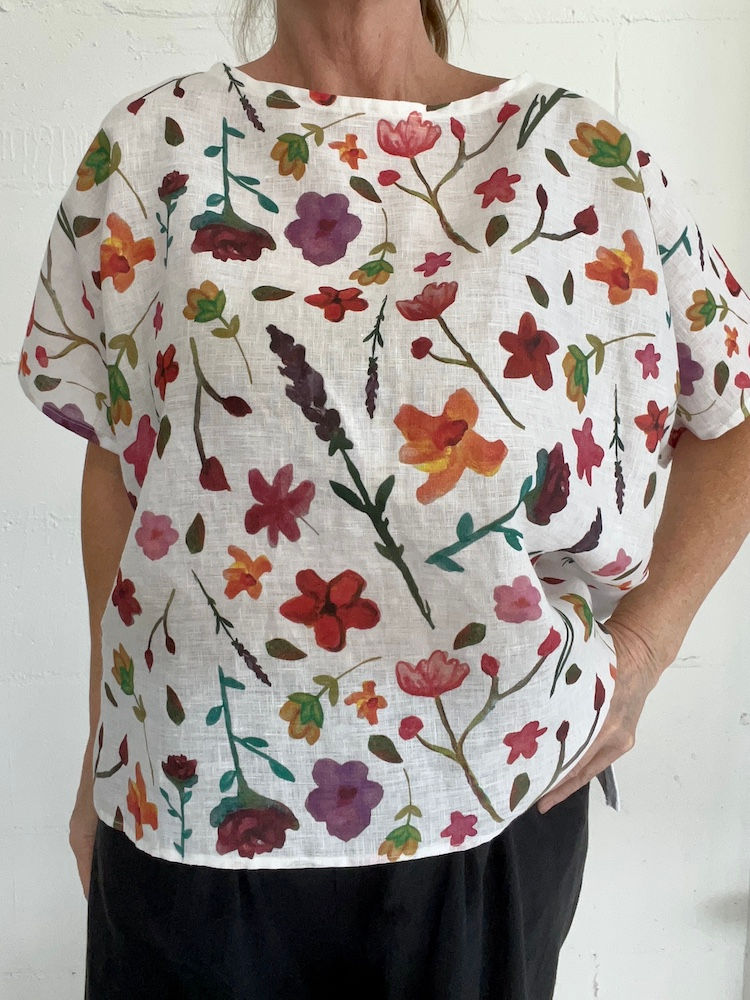 Thumbnail: ART Linen Top Flora