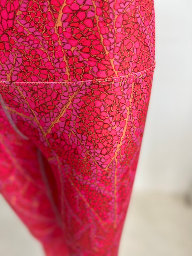 Thumbnail: Autumn Leaf Hot Pink