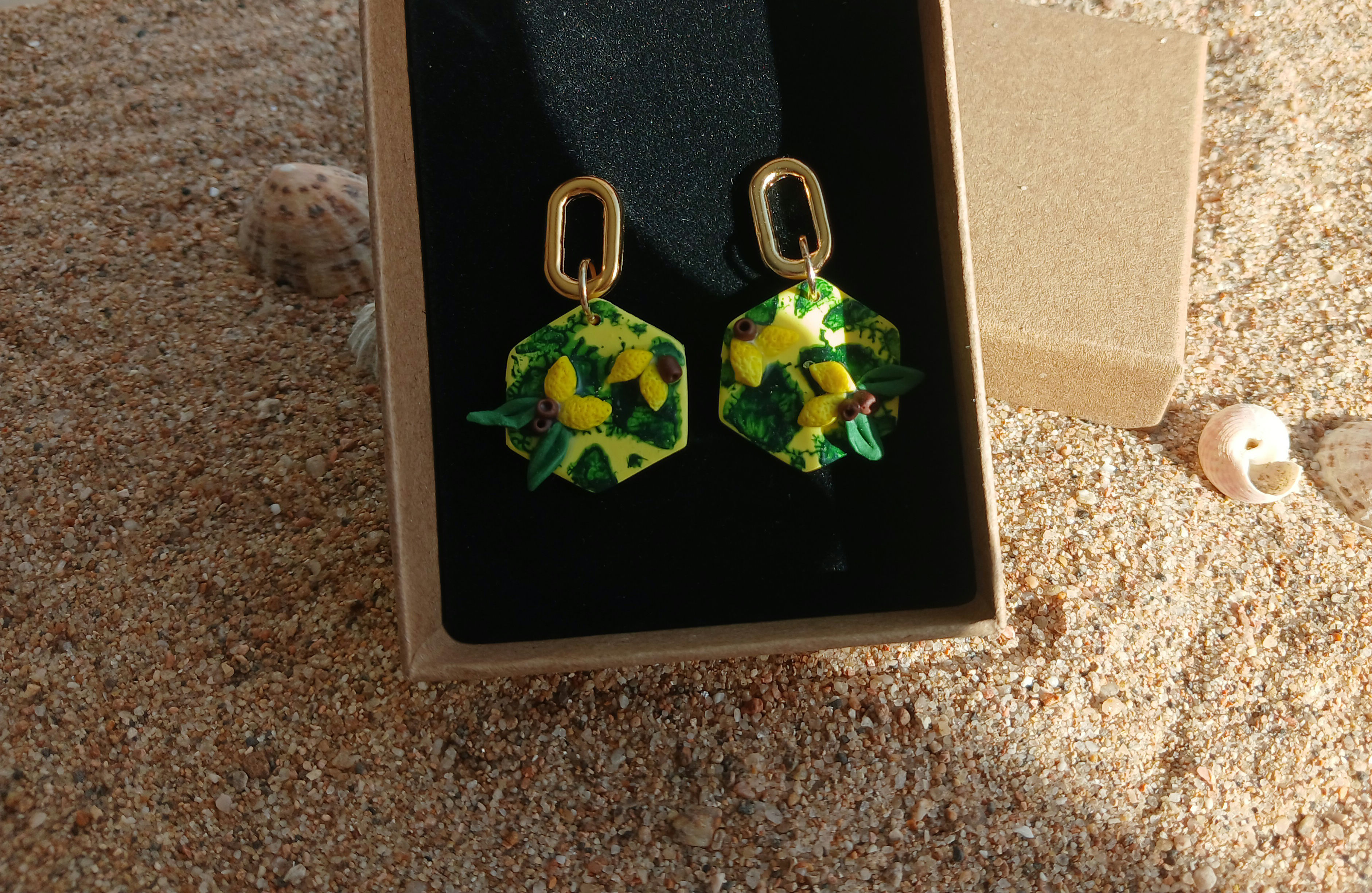 Jardin exotique ( bijoux en pâte polymère)