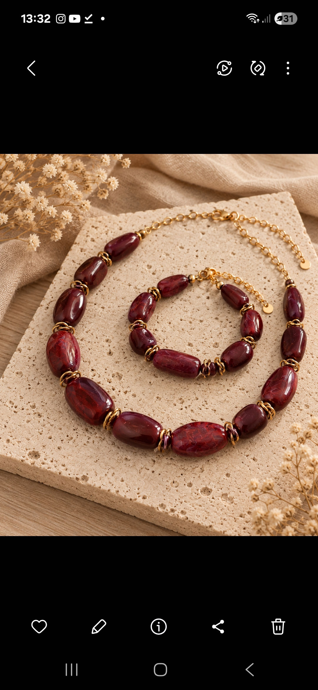 Collier vermillon