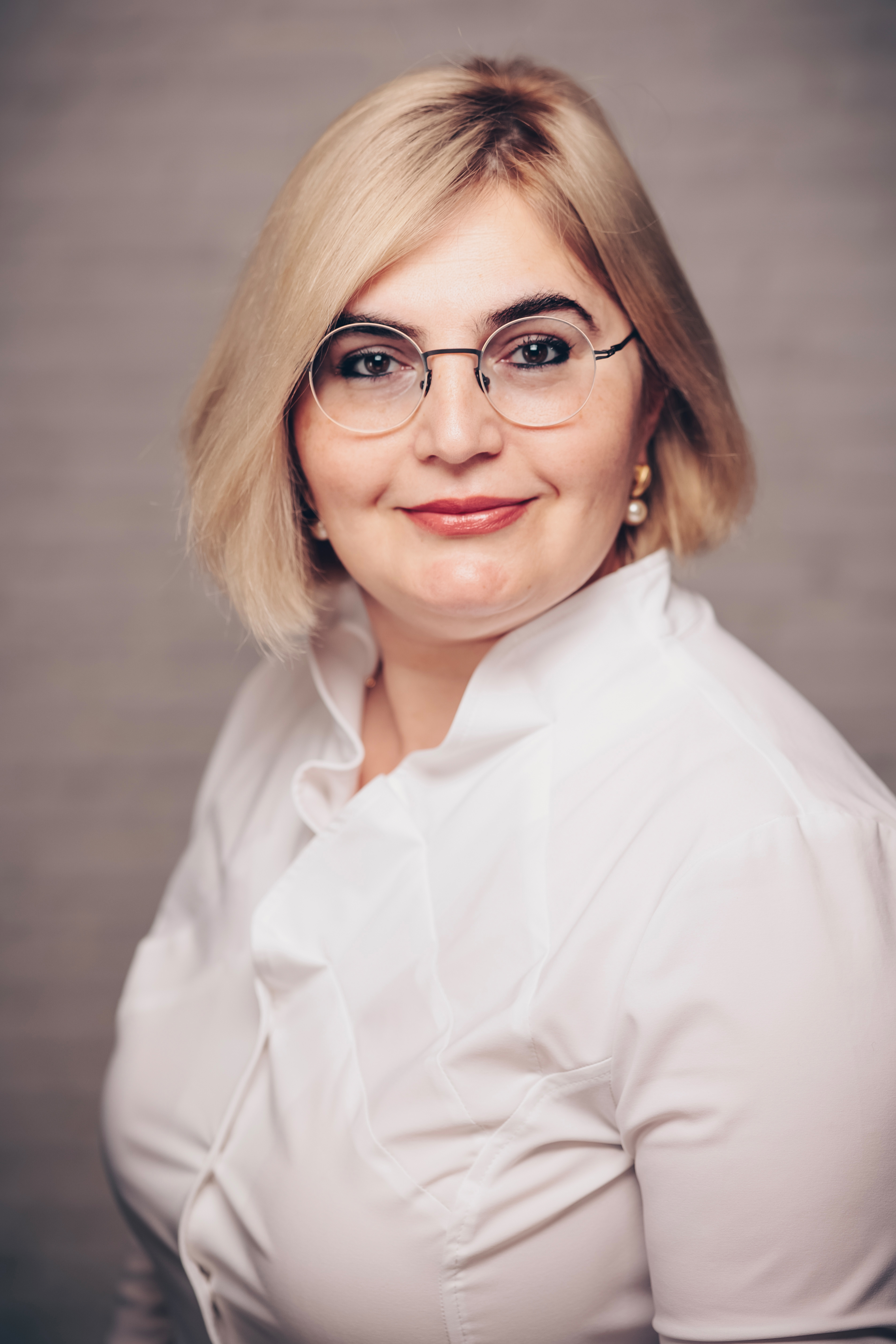 OÄ Dr. Yana Meltonyan