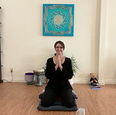 Kristen_Namaste_horizontal.png