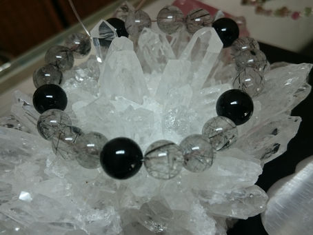 出張の為、明日明後日お休みします📢