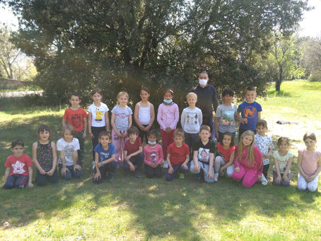 Période 4: 8 mars au 23 avril Saint Saturnin les Apt #CP CE1 M Dubois 22 enfants