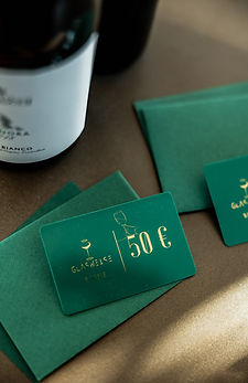 Gutscheine der Glasweise Weinbar im Wert von 25 € und 50 €, ideale Geschenkidee für Genießer