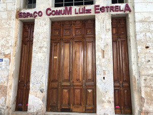 PORTAS RESTAURADAS E REINSTALADAS