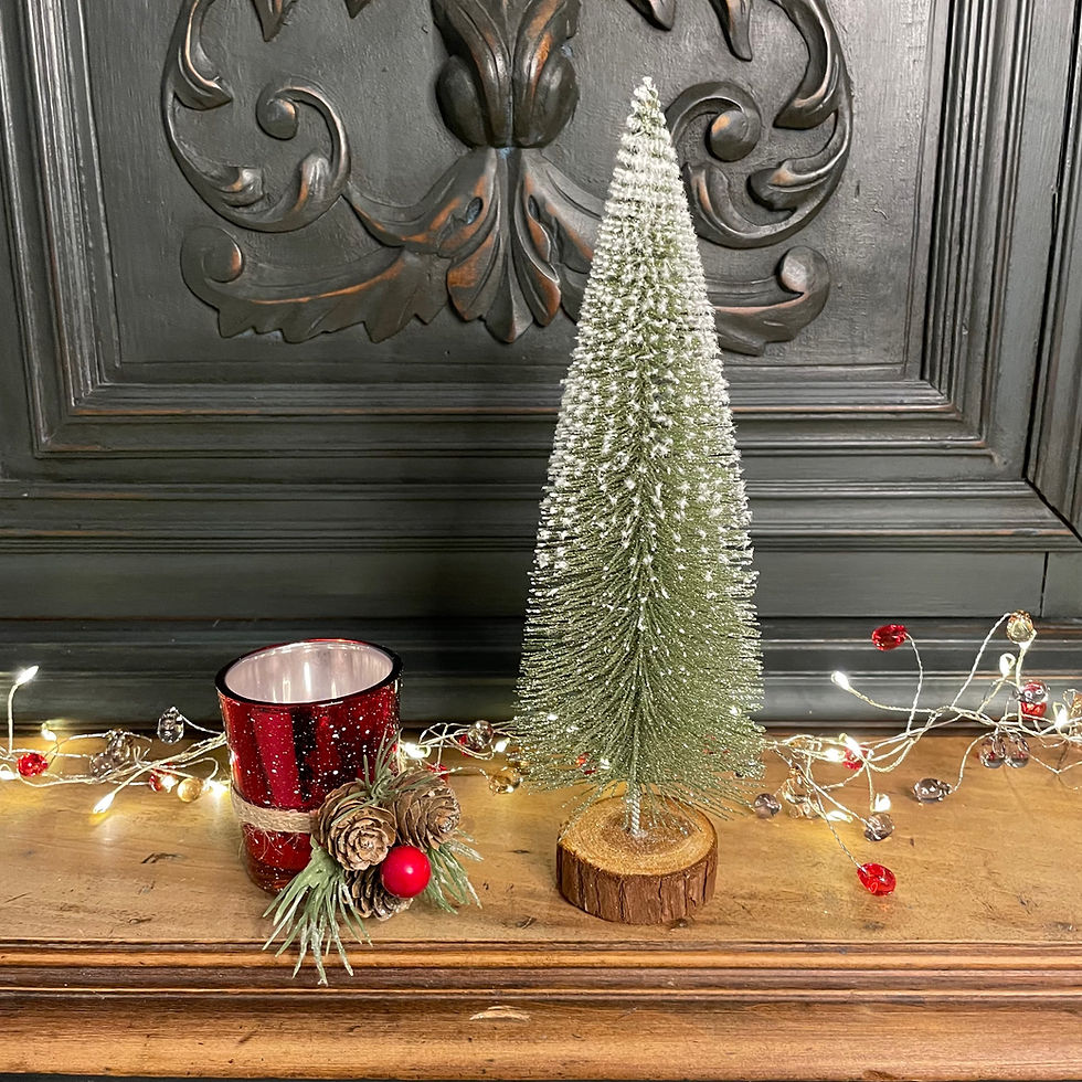 Thumbnail: Gold/green Bottle Brush Tree