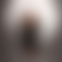 sesión de fotos de perfil en Barcelona con fotógrafo profesional para redes sociales e imagen personal