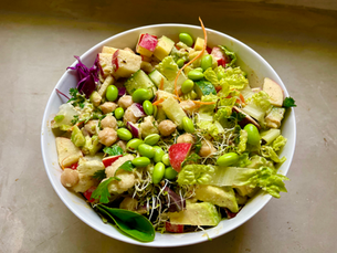 Ensalada Antiinflamatoria y Antienvejecimiento