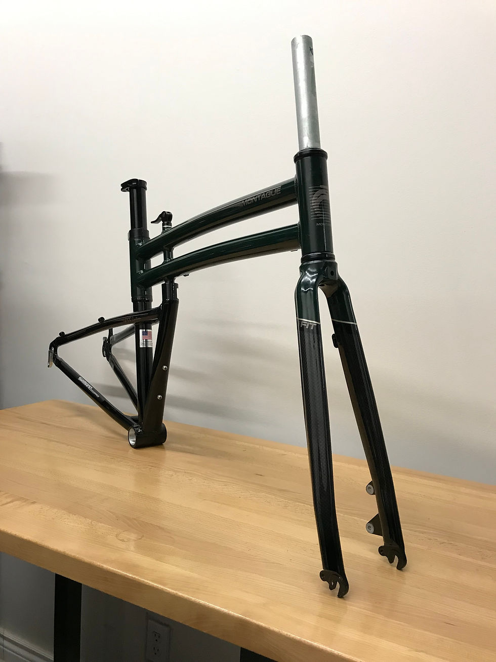 Thumbnail: Montague FIT PC-650b-Box9X