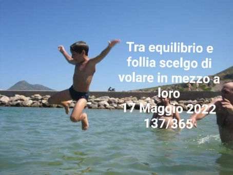 VOLARE NEL BEL MEZZO