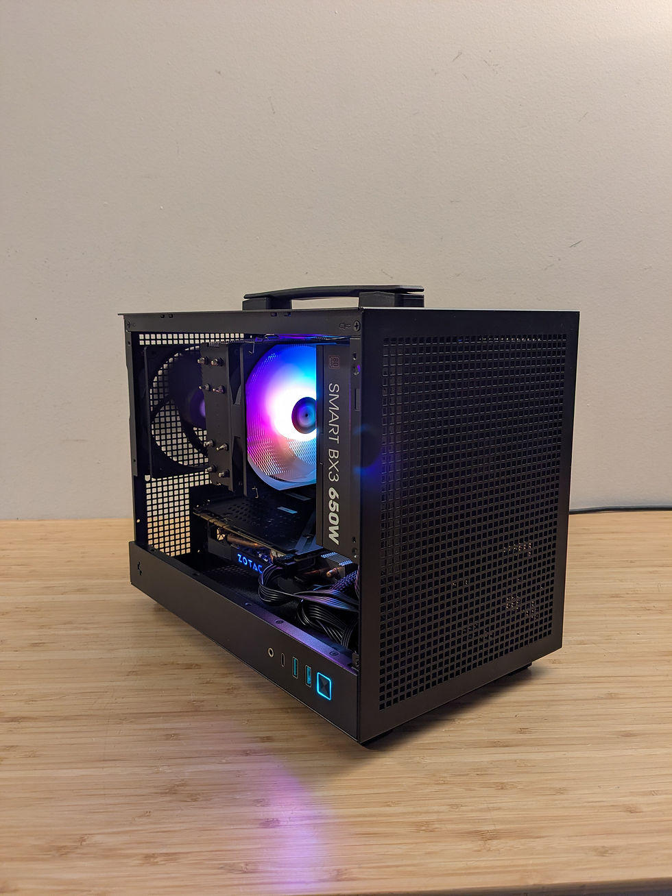 Tiny GTX 1080 ITX Gaming PC