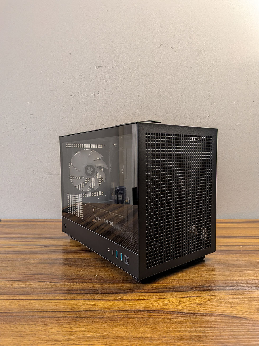 Thumbnail: RTX 3060 Ti ITX Gaming PC