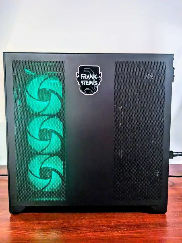 Thumbnail: Gaming PC - RTX 3080 OC, Core i7 12700K, 32GB DDR5, 1TB NVMe