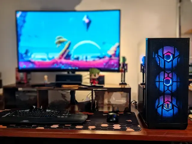 Thumbnail: Gaming PC - RTX 3060 Ti FE, i7 9700F, 16GB, 500GB NVMe