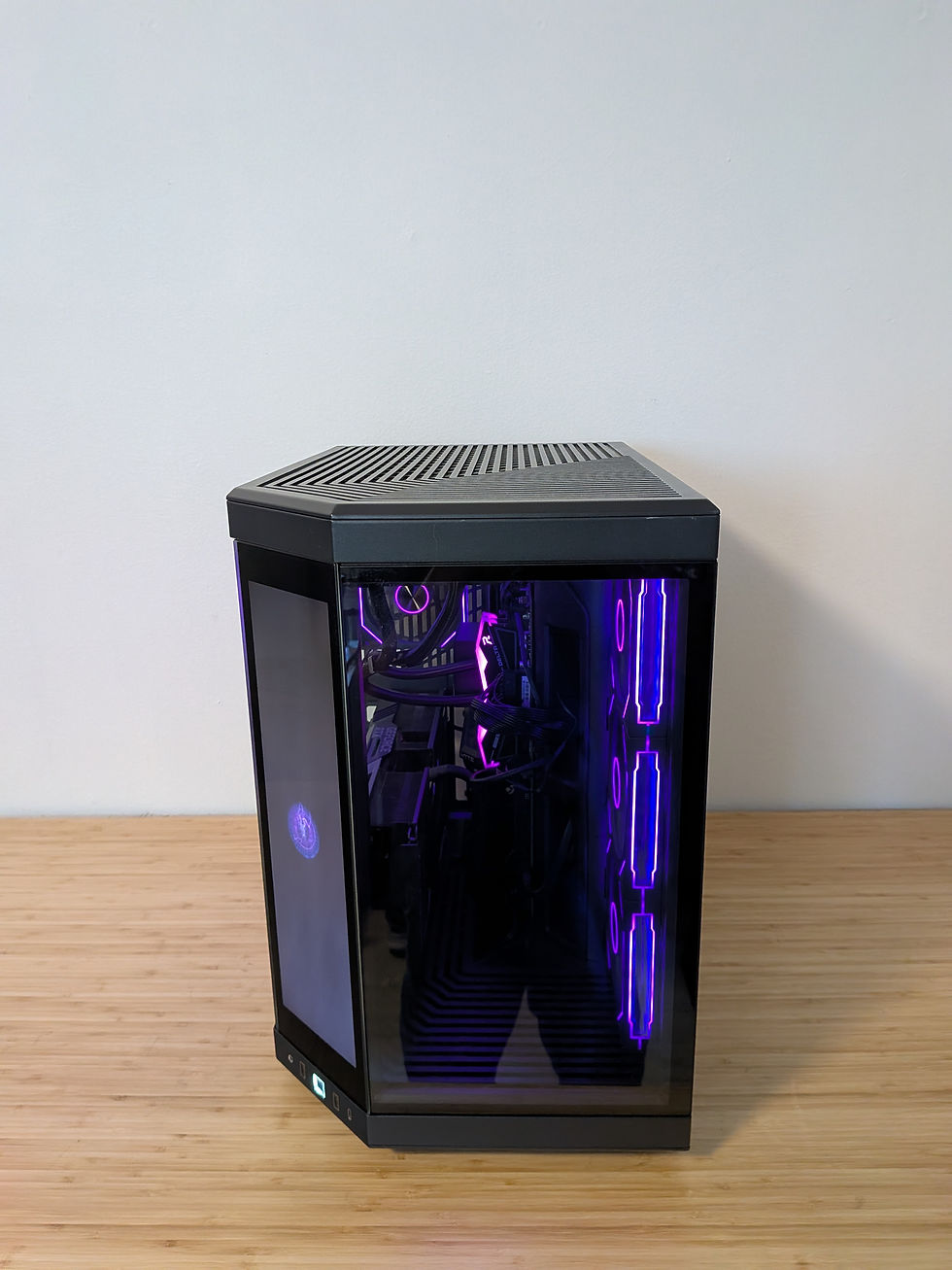 Thumbnail: RTX 4080 Super Ryzen 7800X3D Gaming PC