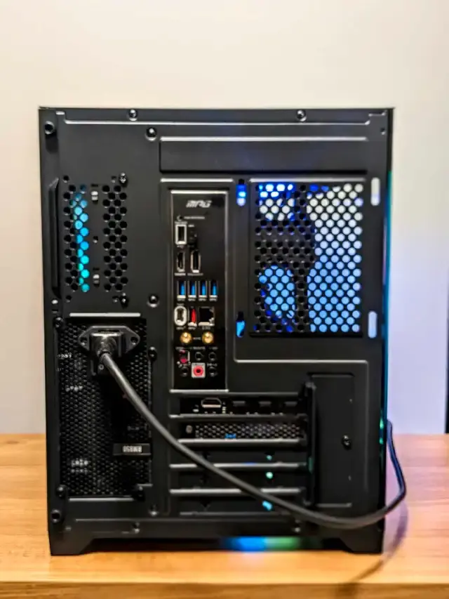 Thumbnail: Gaming PC - RTX 3080, Core i7 11700F, 32GB, 1TB NVM