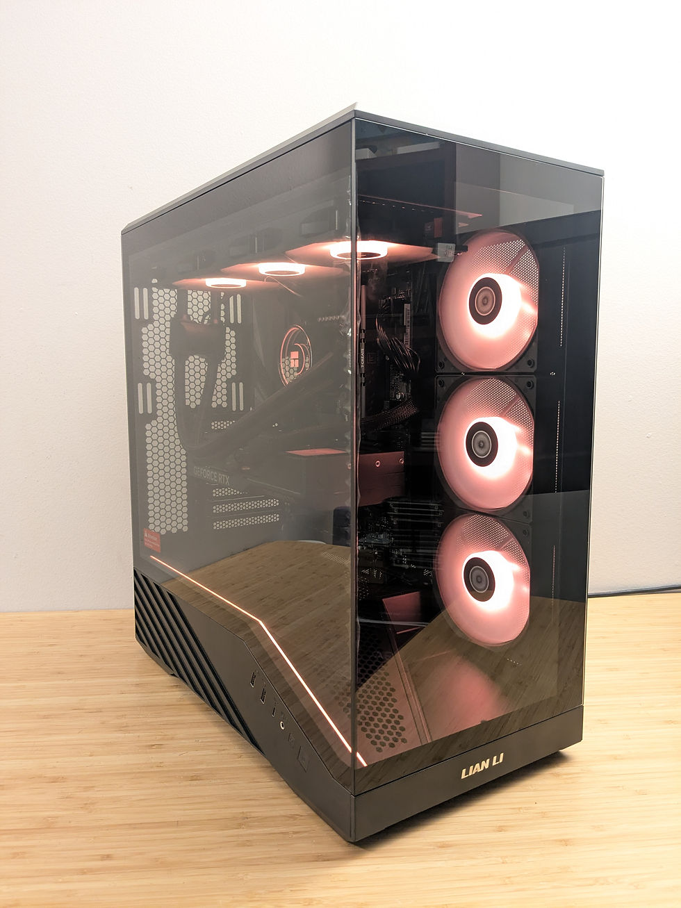 Thumbnail: RTX 4070 Ti Gaming PC