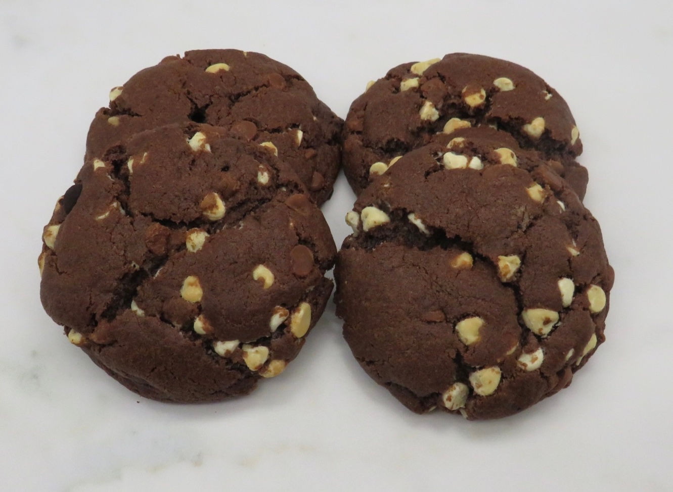 Double Chocolate Chip NYC Cookies