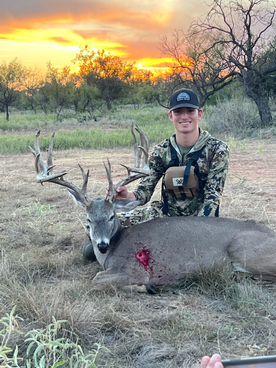 Texas Trophy Whitetail Deer Hunt