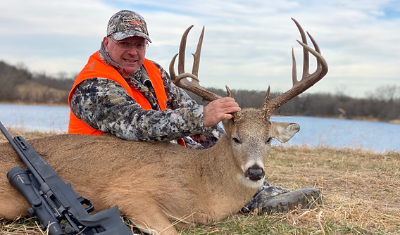 Kansas Whitetail Deer Hunting