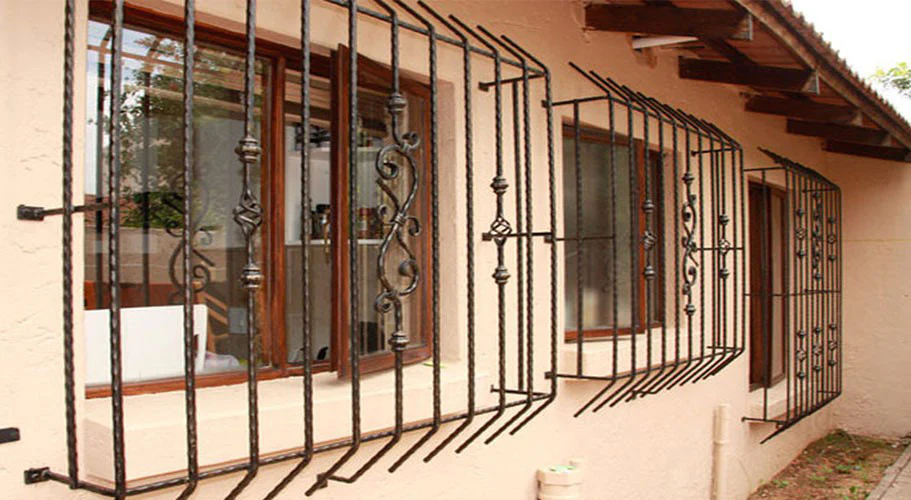 c25648c7cfe2--security-windows-los-angeles-d1fed3_1920x960_crop_center.jpg.webp