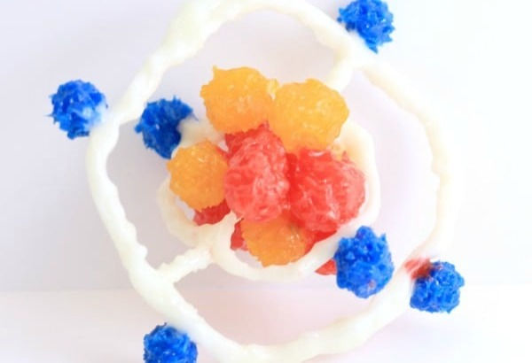 Brenda Priddy《3D Carbon Atom Model》