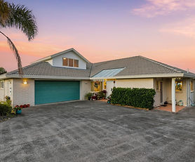 Brick & Tile: Live the Dream in Nature.