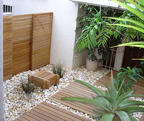 Decor Decks CC | Timber Decks | Timber Decking in South Africa | Gallery | Screens