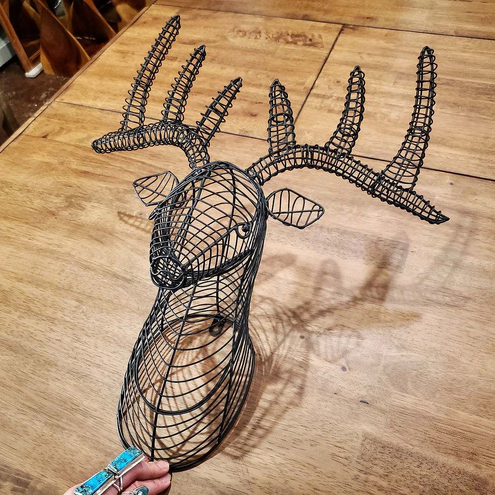 BLACK WIRE DEER BUST WALL MOUNT $79