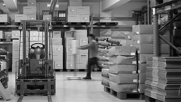 안전한 파렛트랩핑기