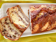 Simple Apple Walnut Vanilla Loaf