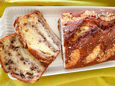 Simple Apple Walnut Vanilla Loaf