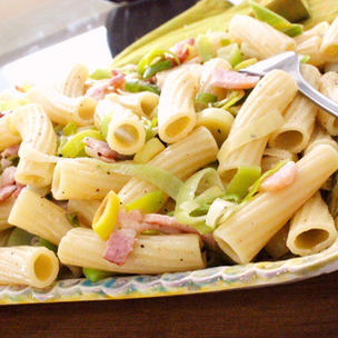 Salata de Paste cu Praz si Bacon