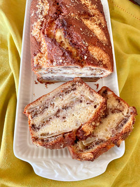 Simple Apple Walnut Vanilla Loaf
