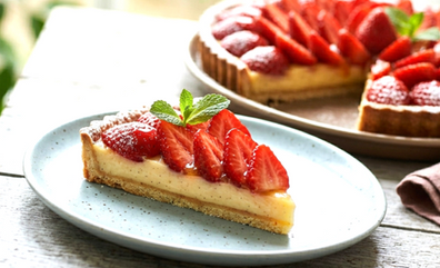 Classic Strawberry Tart with Velvety Vanilla Crème Pâtissière