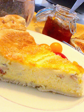 Brie and Bacon Quiche-Lorraine 