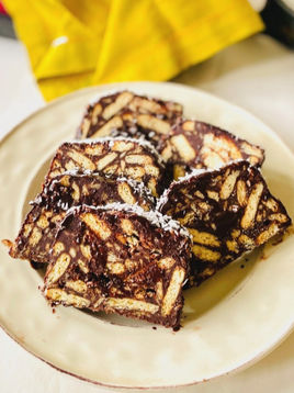 Salam de Biscuiti Vegan cu Glazură de Cacao