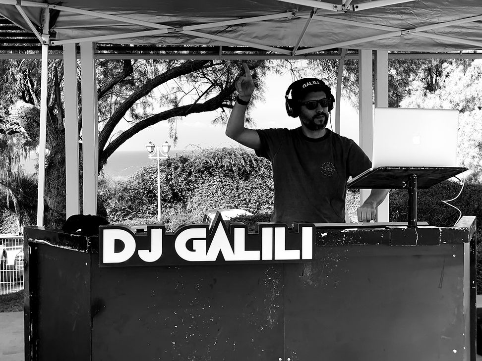 IMG_9267 (1)_edited.jpg